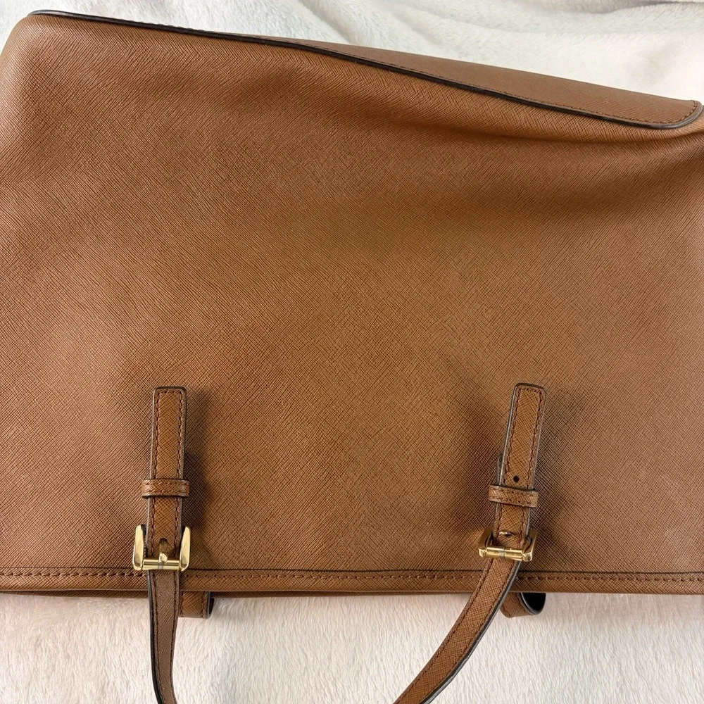 Michael Kors Jet Set Travel Saffiano Leather Tote Bag Luggage Brown Gold Charm